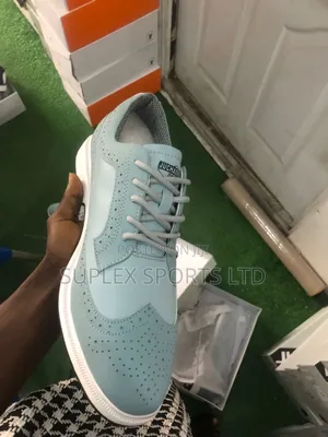 Golf Shoe Available