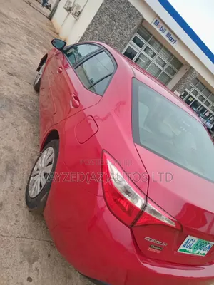 Toyota Corolla LE 4dr Sedan (1.8L 4cyl CVT) 2016 Pink