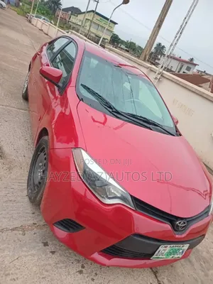 Toyota Corolla LE 4dr Sedan (1.8L 4cyl CVT) 2016 Pink