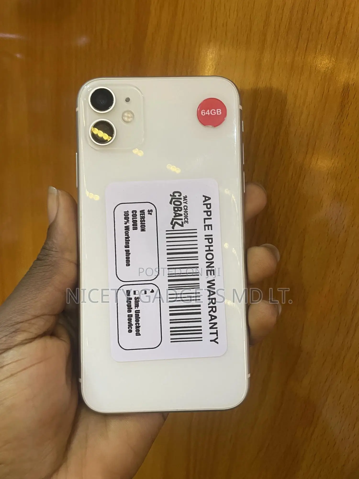 Apple iPhone 11 64 GB Gold