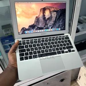 Laptop Apple MacBook Air 2014 4GB Intel Core I5 SSD 128GB