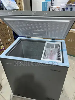 Aeon 150l Freezer With Anti-Scratch Top
