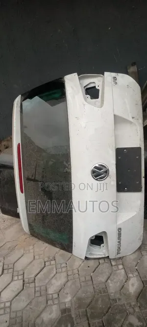 Rear Boot Vw Touareg 013 015