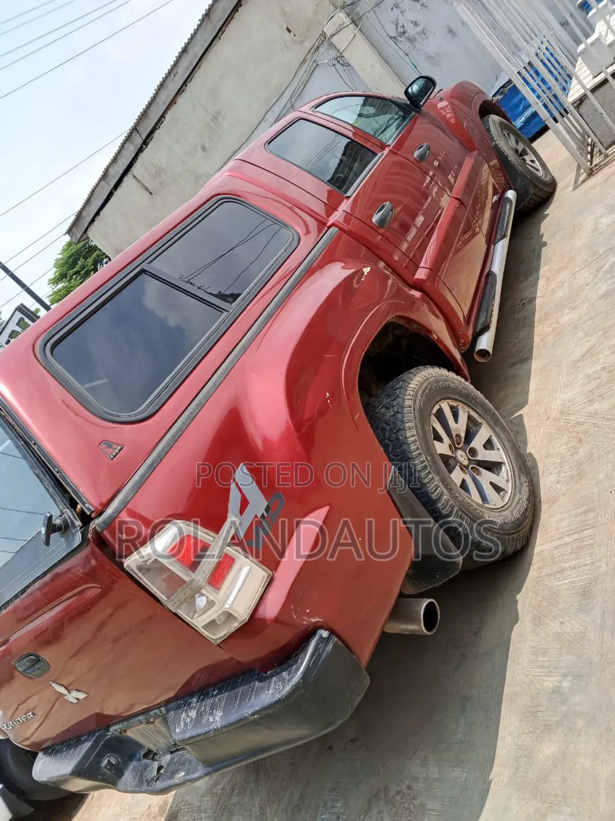 Mitsubishi L200 Double Cab 2.0 4WD 2003 Red