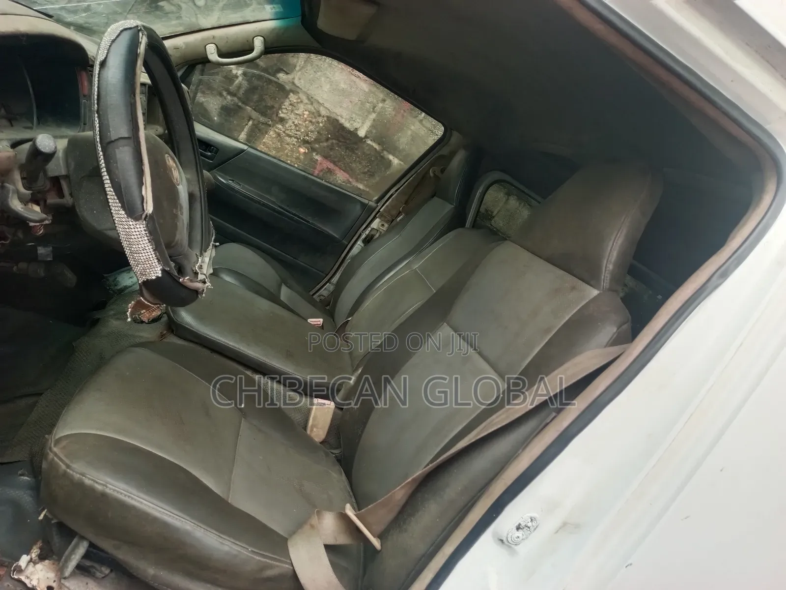 Toyota HiAce 2007 White