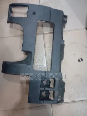 Streeing Cover Land Cruiser Prado 2017