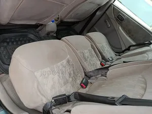 Nissan Almera 2005 Green