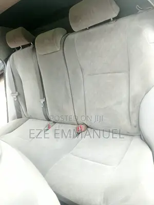 Toyota Corolla LE 4dr Sedan (1.8L 4cyl 4A) 2010 Green