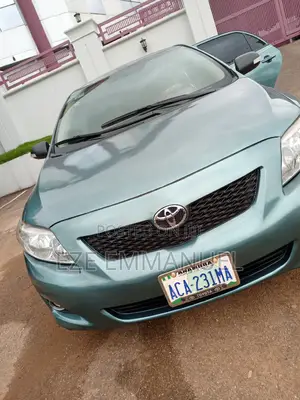 Toyota Corolla LE 4dr Sedan (1.8L 4cyl 4A) 2010 Green