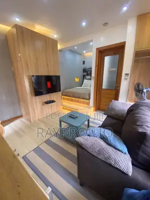 Studio Shortlet in Lekki Phase 1