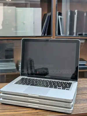 Laptop Apple MacBook 2012 4GB Intel Core I5 HDD 500GB