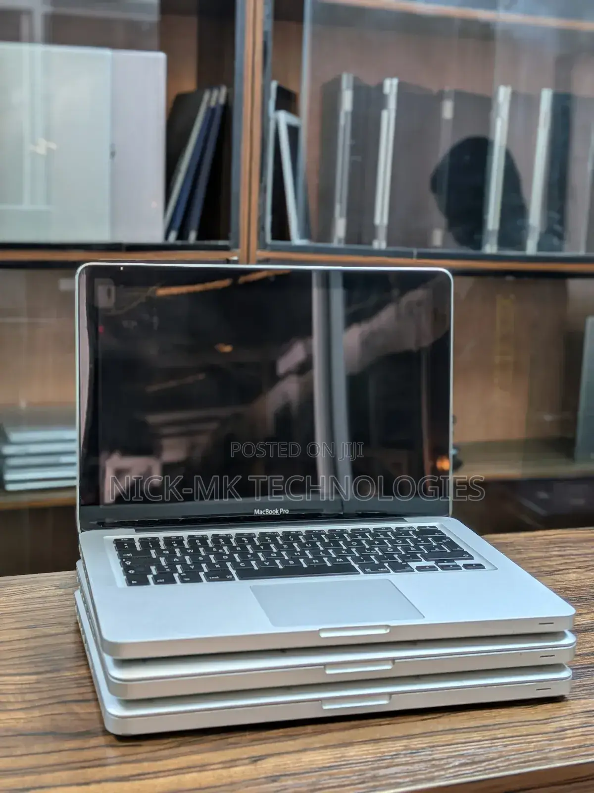 Laptop Apple MacBook 2012 4GB Intel Core I5 HDD 500GB