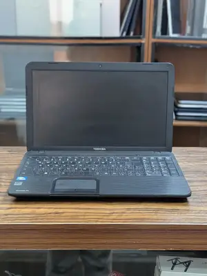 Laptop Toshiba Satellite Pro C650 4GB Intel Pentium HDD 250GB
