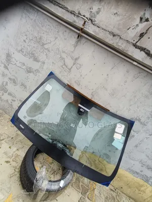Cla250 Windscreen Glass Available