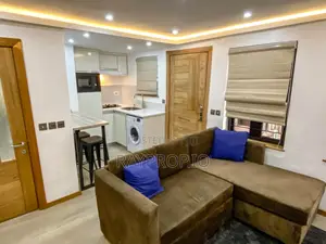 828011xc - 1 Bedroom Shortlet in Ikoyi