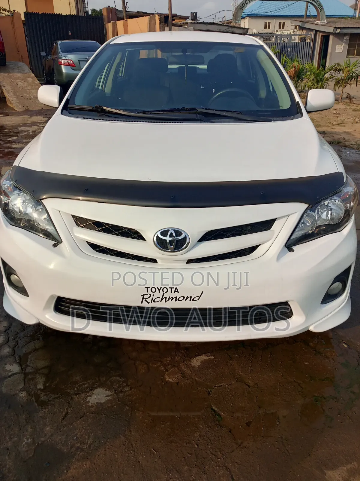 Toyota Corolla 2012 White