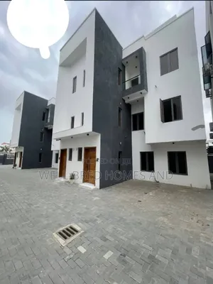 4bdrm Duplex in Lekki Phase 1 Lekki, for rent