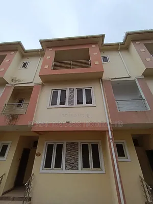 4bdrm Duplex in Jahi for sale