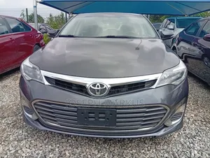 Toyota Avalon XLE 4dr Sedan (3.5L 6cyl 6A) 2015 Gray