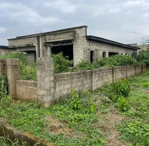 3bdrm Bungalow in Adron London Park, Ibadan for sale