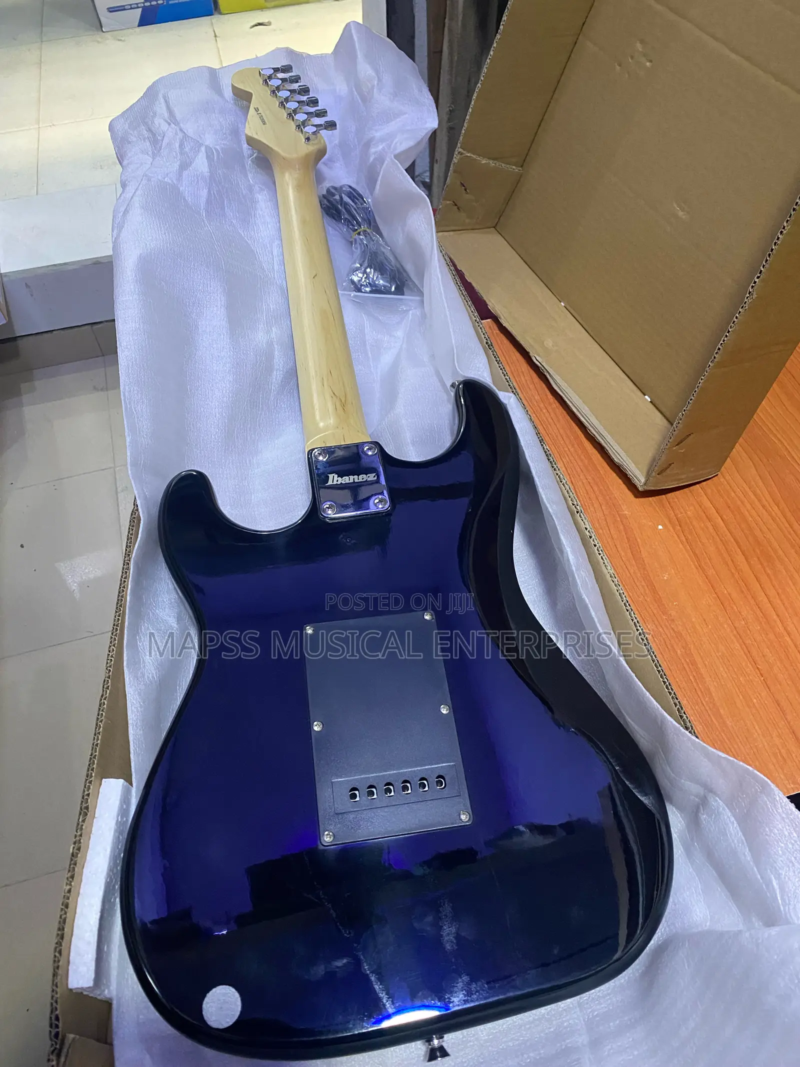 Ibanez Stratocaster Electric Guitar
