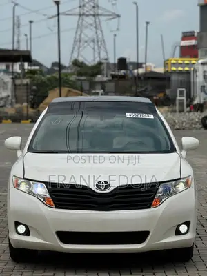 Toyota Venza V6 AWD 2010 White