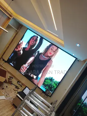 Cinema Video Screen P2
