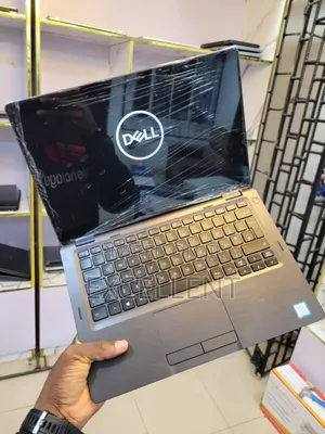 Laptop Dell Latitude 5300 16GB Intel Core I5 SSD 256GB
