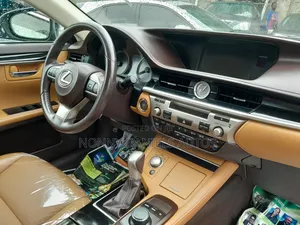 Lexus ES 350 FWD 2016 Black