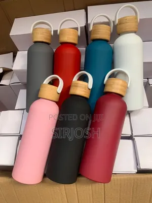 500ml Water Flask With Wooden Lid