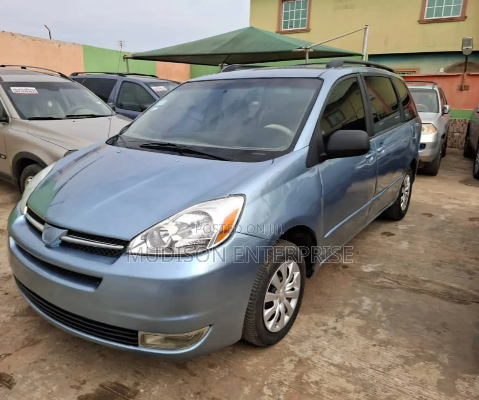 Toyota Sienna 2005 Blue in Ikorodu - Cars, Mudison Enterprise | Jiji.ng