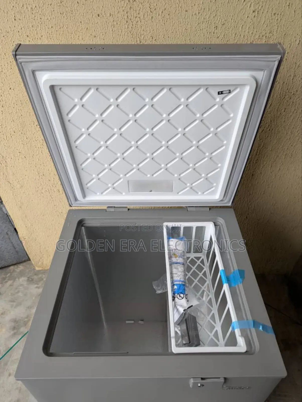 Midea 100litrs Inverter Freezer