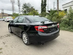Toyota Camry XLE V6 4dr Sedan (3.5L 6cyl 6A) 2013 Black