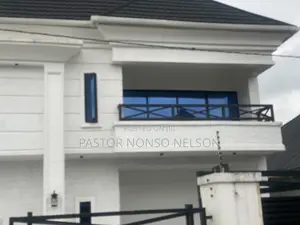 5bdrm Duplex in Layout, Owerri for sale