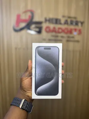 New Apple iPhone 15 Pro Max 256 GB Black