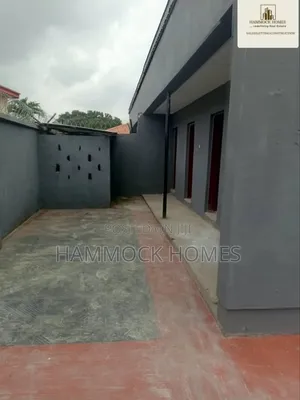 5bdrm Duplex in Bera Estate, Akobo for rent