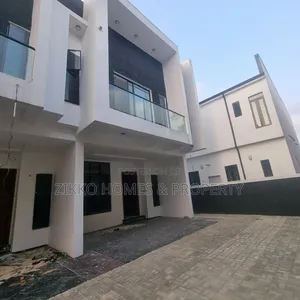 3bdrm Townhouse/Terrace in Ikota, Lekki for sale