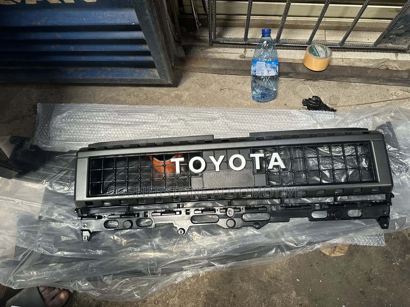 Front Grill Prado 2025