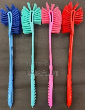 Toilet Brush Cleaning Sided Curve