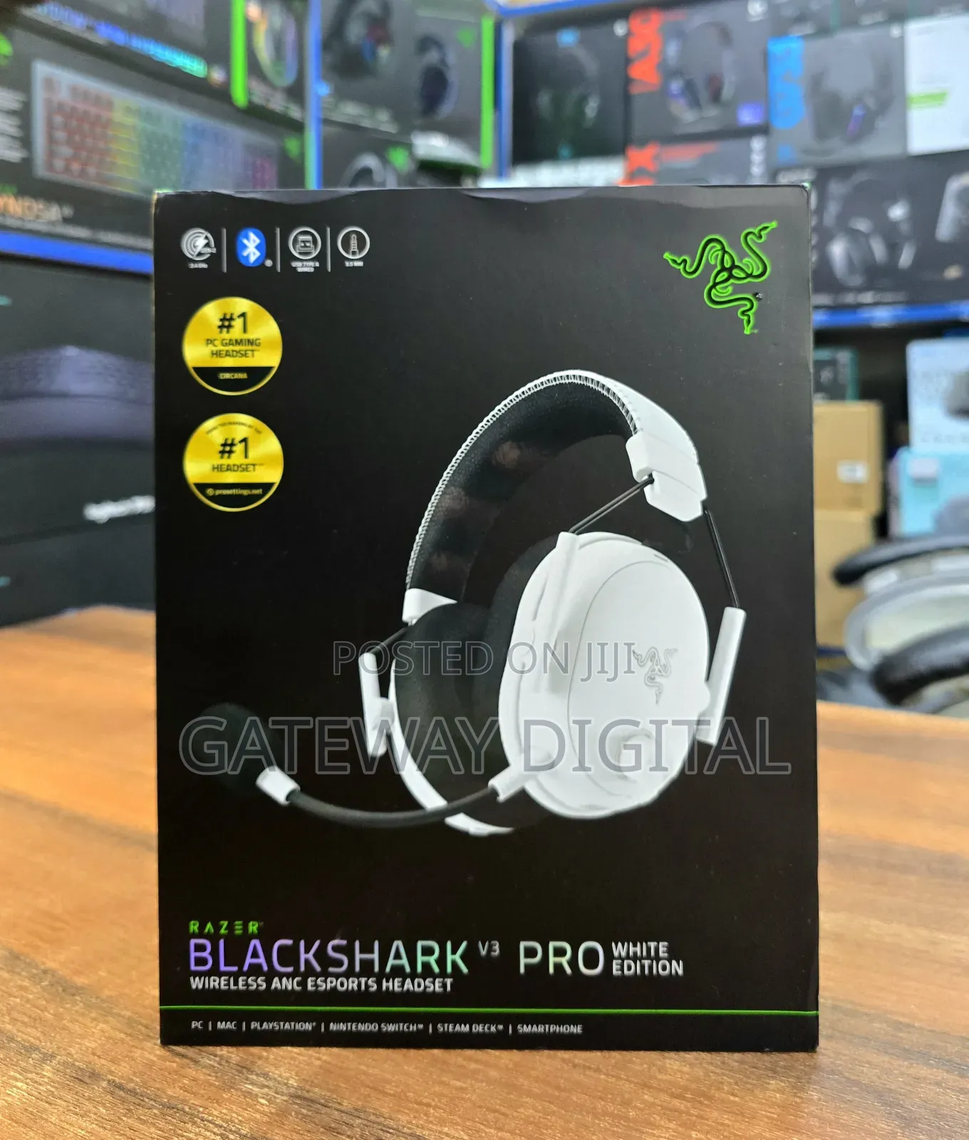 Razer Blackshark V3 Pro Wireless Bluetooth Anc Gaming Headset