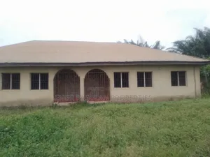 2bdrm Block of Flats in Ganmo Ilorin, Ifelodun-Kwara for sale