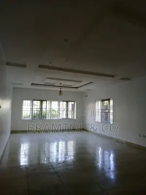 4bdrm Townhouse / Terrace in Durumi for rent