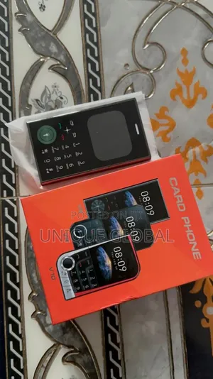 New Mobile Phone 8 GB Gold