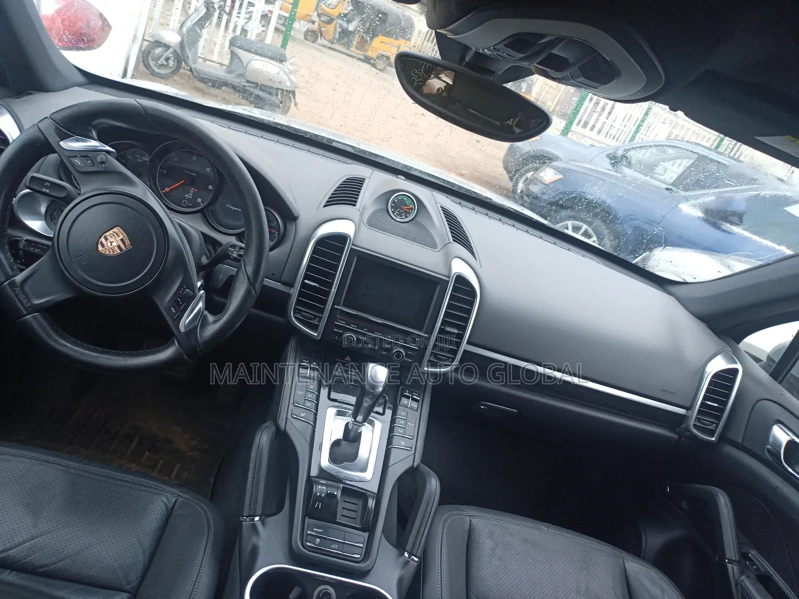 Porsche Cayenne Base 2013 Silver