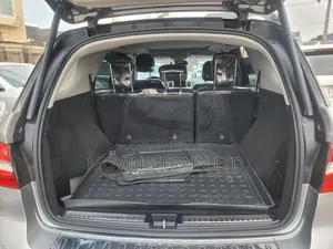 Mercedes-Benz M Class ML350 4MATIC 4dr SUV AWD (3.5L 6cyl 7A) 2015 Gray