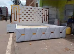 Quality 6x6 Bed With Two Bedsides