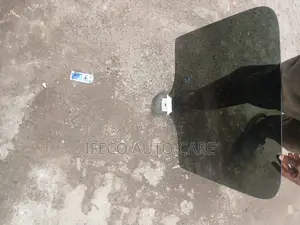 Door Glass for Gwagon 2022 Back Right