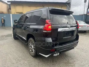 Toyota Land Cruiser Prado 2012 Black