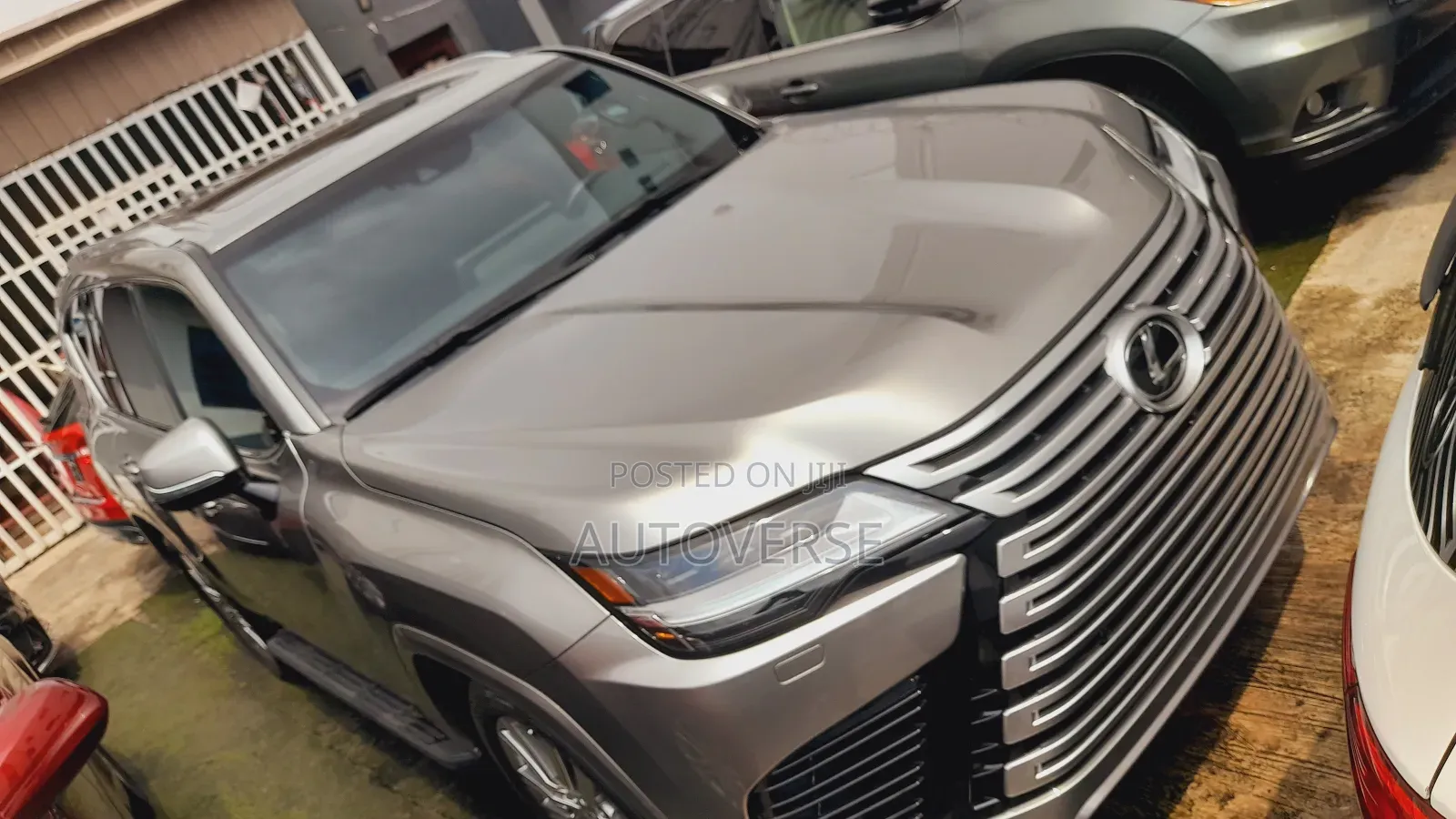 Lexus LX 2024 Green
