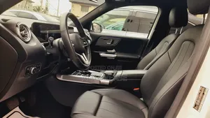 Mercedes-Benz GLB-Class GLB 250 4MATIC 2020 White